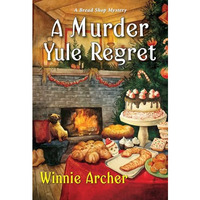 A Murder Yule Regret [Paperback]