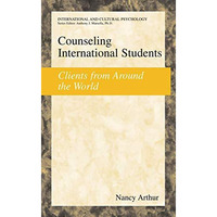 Counseling International Students: Clients from Around the World [Paperback]