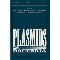 Plasmids in Bacteria [Paperback]