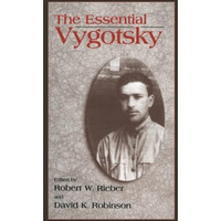 The Essential Vygotsky [Paperback]