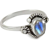 Delicate ! 925 Sterling Silver Rainbow Moonstone Ring