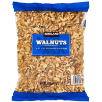 Kirkland Signature Walnut Halves, 3 lbs