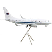 GeminiJets Boeing 737-700 Transport Aircraft Royal Australian Air Force - A36-002 White and Gray Gemini 200  Series 1/200 Diecast Model Airplane