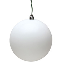 Vickerman 2.4  Christmas Ornament Ball, White Matte Finish, Shatterproof Plastic, UV Resistant, Holiday Christmas Tree Decoration, 24 Pack