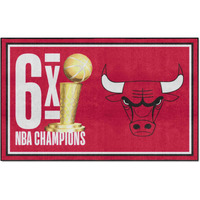 FANMATS 35084 Chicago Bulls 4ft. x 6ft. Plush Area Rug