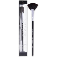 SIGMA Beauty Strobing Fan Brush - F42 Women 1 Pc Brush