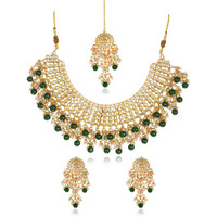 Karatcart 22K GoldPlated Traditional Kundan Pearl Bridal Green Choker Jewellery Set for Women