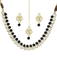 Karatcart Gold-Plated Handcrafted Kundan & Black Beads Studded Choker Necklace Set For Womens