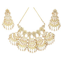 Karatcart Womens Kundan and Pearls Studded Layered Bridal Set