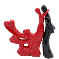 Xtore Passionate Lover Hugging Couple Figure | Beautiful Ceramic Home Decor Statue - (Set of 2, Red & Black)