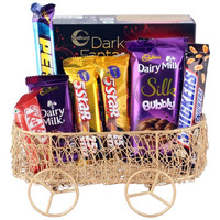 SFU E Com Lovely Surprise For Birthday Boy And Girl, Chocolate Gift Hamper For Diwali, Holi, Rakhi, New Year, Christmas, Anniversary, 200 Grams