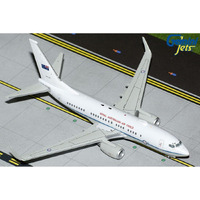 GeminiJets Boeing 737-700 Transport Aircraft Royal Australian Air Force - A36-001 White and Gray Gemini 200" Series 1/200 Diecast Model Airplane