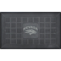 FANMATS 12440 Nevada Wolfpack Heavy Duty Vinyl Medallion Outdoor Door Mat - 19.5in. x 31in.