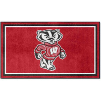 FANMATS 36720 Wisconsin Badgers 3ft. x 5ft. Plush Area Rug