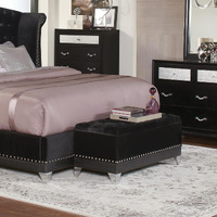 Black Tufted Trunk With Nailhead Trim