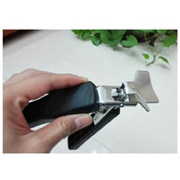 Hot Pot Picker With Cool Touch Handle(D0102HEYJUW.)