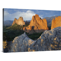 Gray Rock and South Gateway Rock, conglomerate sandstone formations, Garden of the Gods, Colorado Springs, Colorado-Canvas Art-40&quotx30"