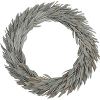 Vickerman Natural Botanicals 24" Natural Canna Leaf Wreath. This wreath measures 24 inches in diameter. It features natural canna leaves on a coco fiber base. This is a dried and preserved natural product.