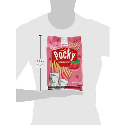 Glico Pocky, Straberry Cream Covered Biscuit Sticks (9 Individual Bags), 3.81 oz (Pack of 2)