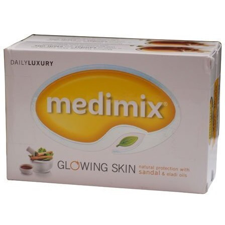 Medimix Gloing Skin natural protection ith SANDAL & ELADI Oils (125 GM X 2 Bars) by Medimix