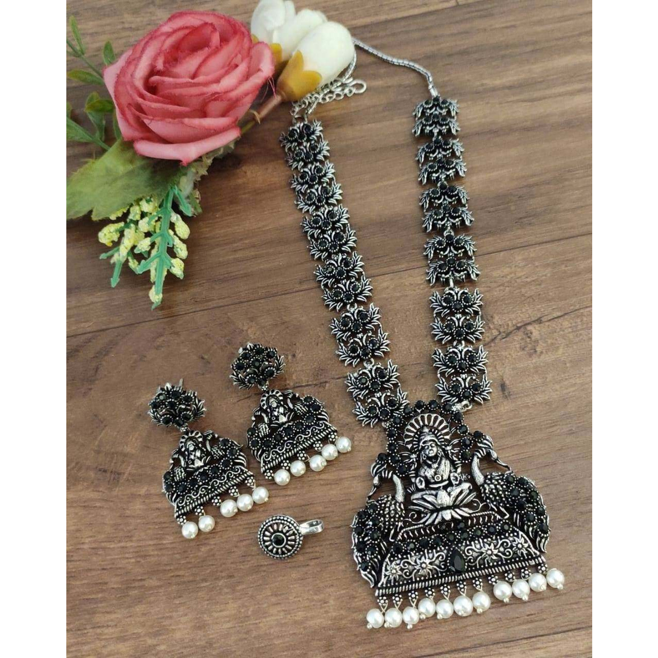 Antique temple jewelry, oxidised jewelry set,laxmi god German silver set, handmade, kemp jewellery, oxidised jewelry set, kolhapuri necklace