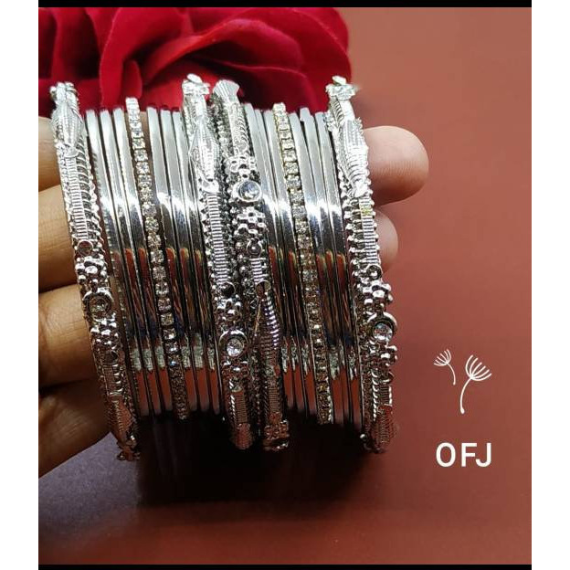 Buy Silver Bangles Online at India Trend – Indiatrendshop