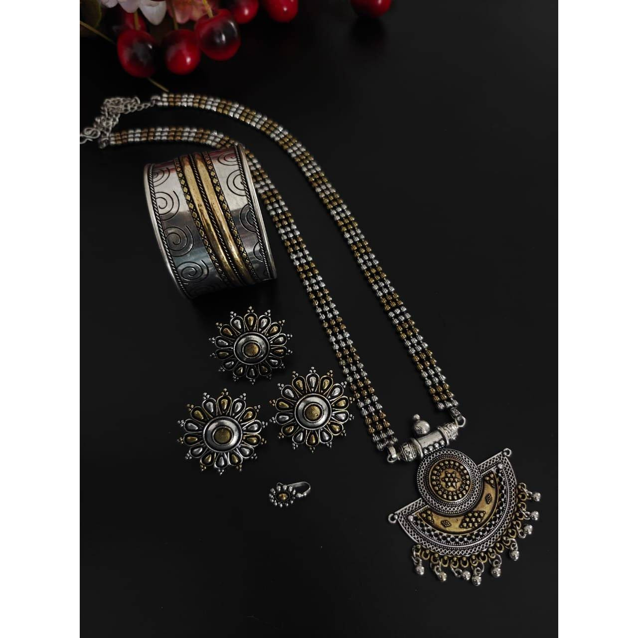 Adorn your beautiful personality with this exquisitely designed and handcrafted necklace in high quality German Silver. Pair it up with any casual,semi formal or formal attire for that traditional yet contemporary look.Premium quality