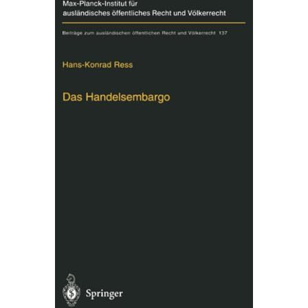 Das Handelsembargo: V?lker-, europa- und au?enwirtschaftsrechtliche Rahmenbeding [Paperback]