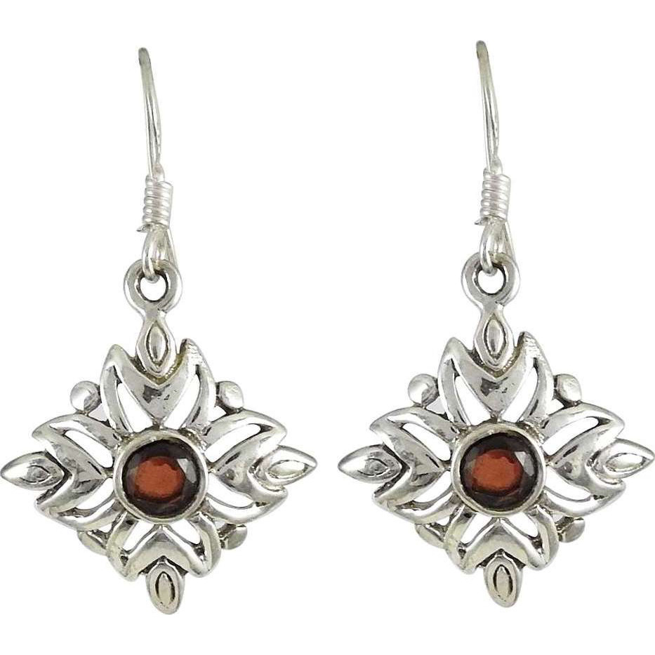 Franqipani Queen! 925 Silver Garnet Earrings