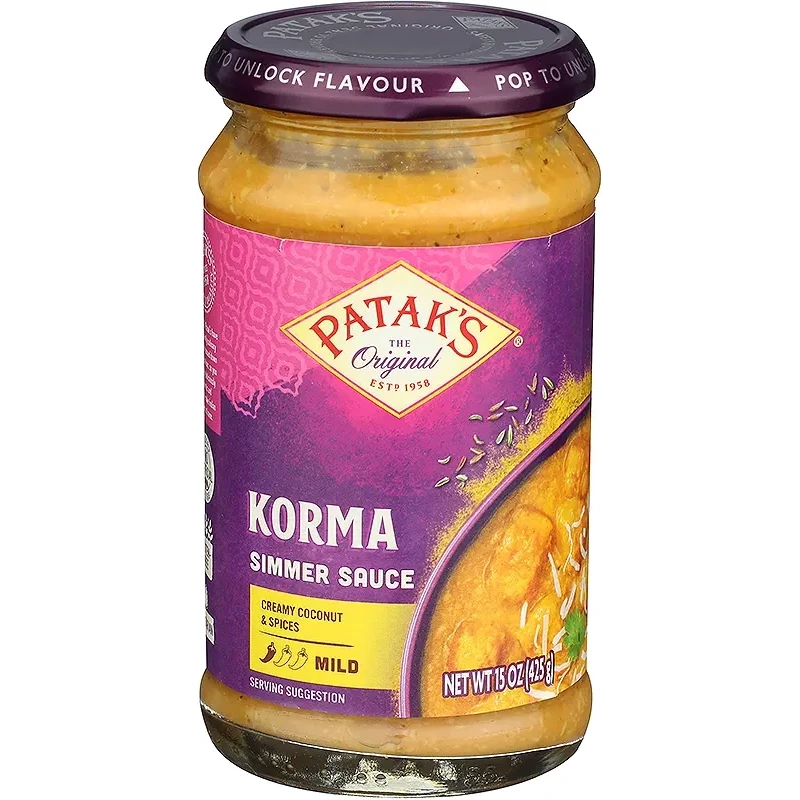 Patak's Korma Curry Simmer Sauce (Rich Creamy Coconut - Mild) (15 oz. bottle)