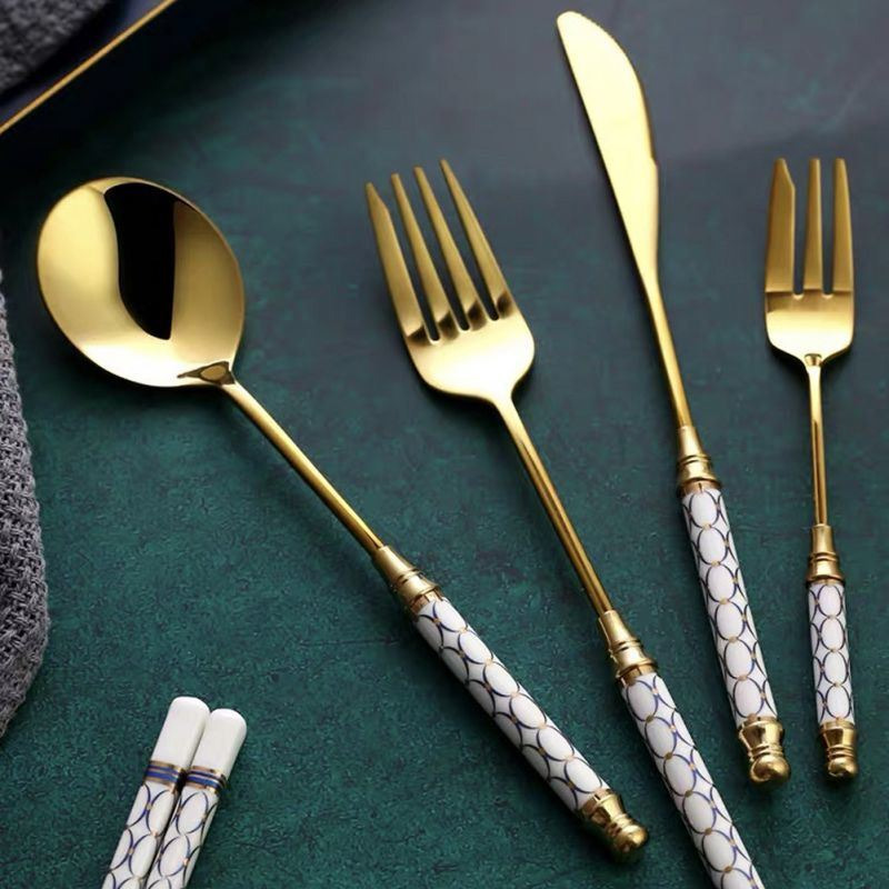 3Pcs/set Stainless Steel Cutlery Set Gold Dinnerware Spoon and Fork Knife Dinner Dinnerware Set