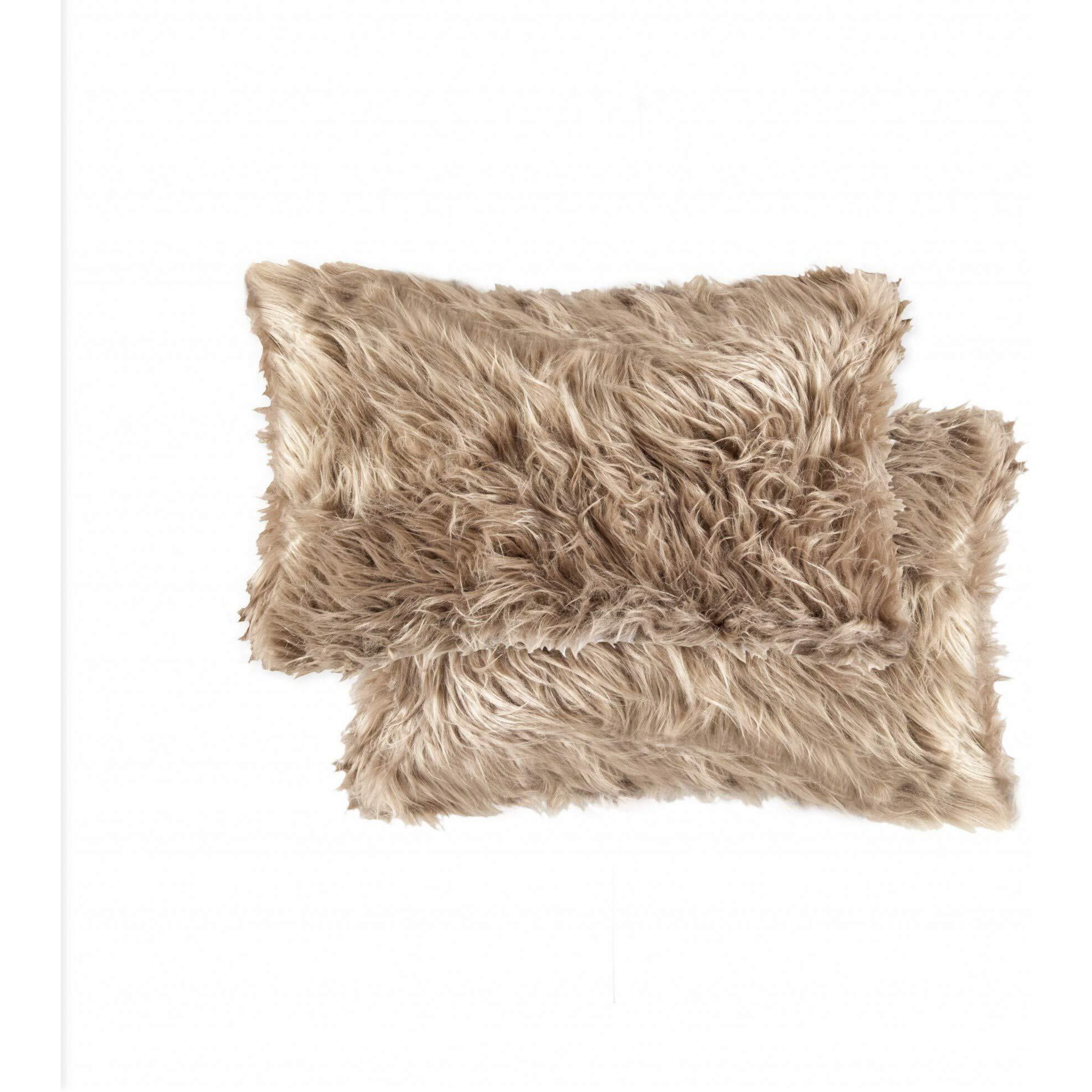 HomeRoots Acrylic Plush Tan Faux Fur 2-Pack Pillo, Home Decor Pillo, Luxury Pillo For Living Room, Bedroom, Sofa, Indoor Home Decor Pillo, Rectangular Decorative Thro Pillo