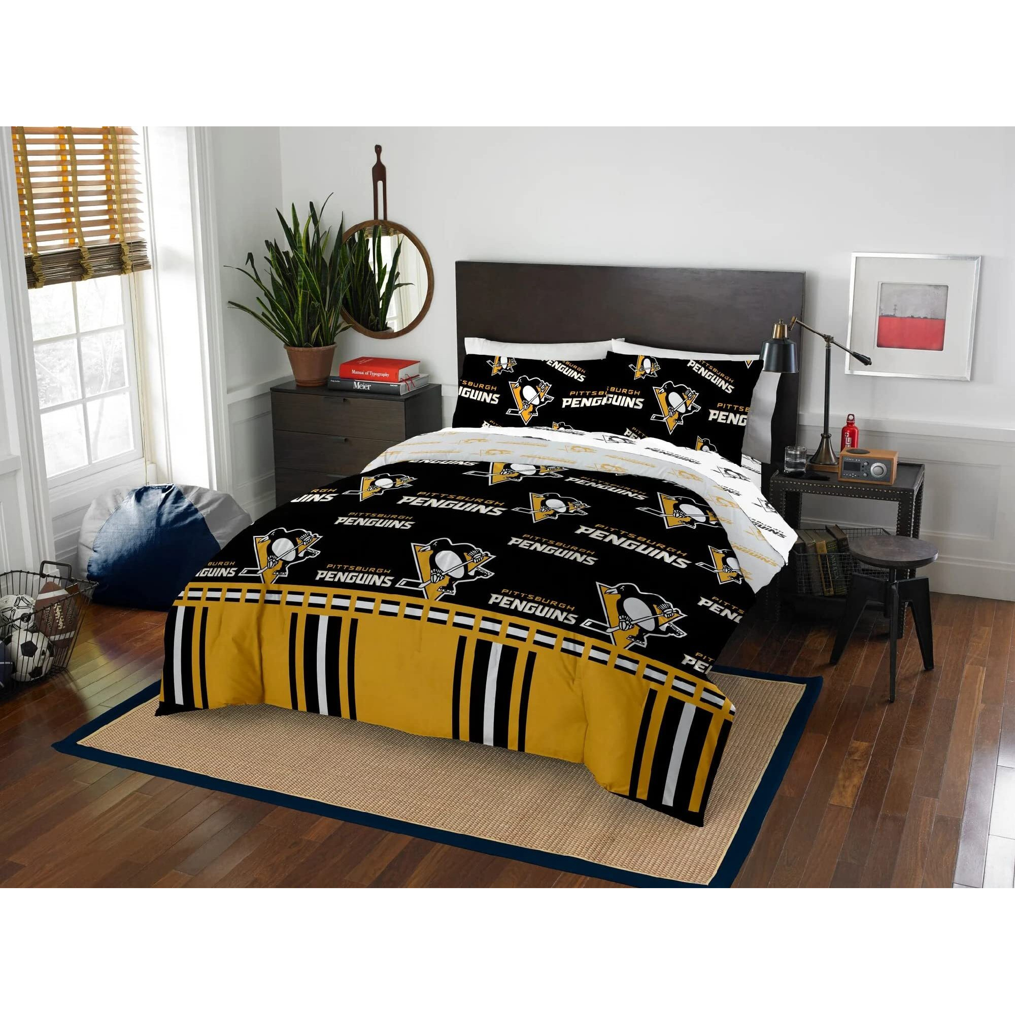 Northest NHL Pittsburgh Penguins Unisex-Adult Bed in a Bag Set, Queen, Rotary Legacy