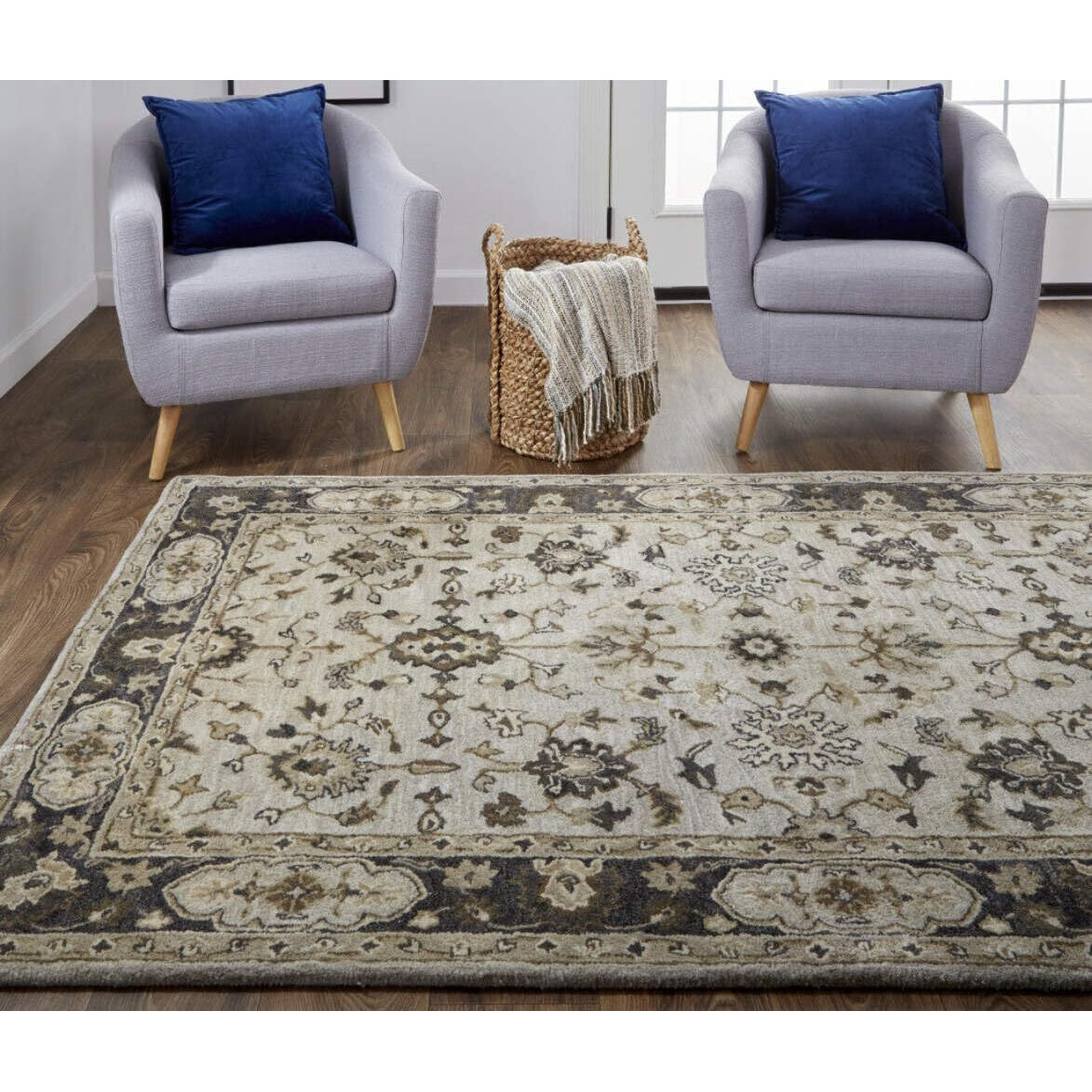 HomeRoots 511273 5 x 8 ft. Gray Ivory & Taupe Wool Floral Hand Tufted Handmade Stain Resistant Rectangle Area Rug