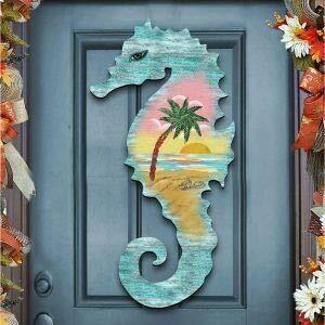 Designocracy 98517-12 Seahorse Vintage Art on Board Wall Decor