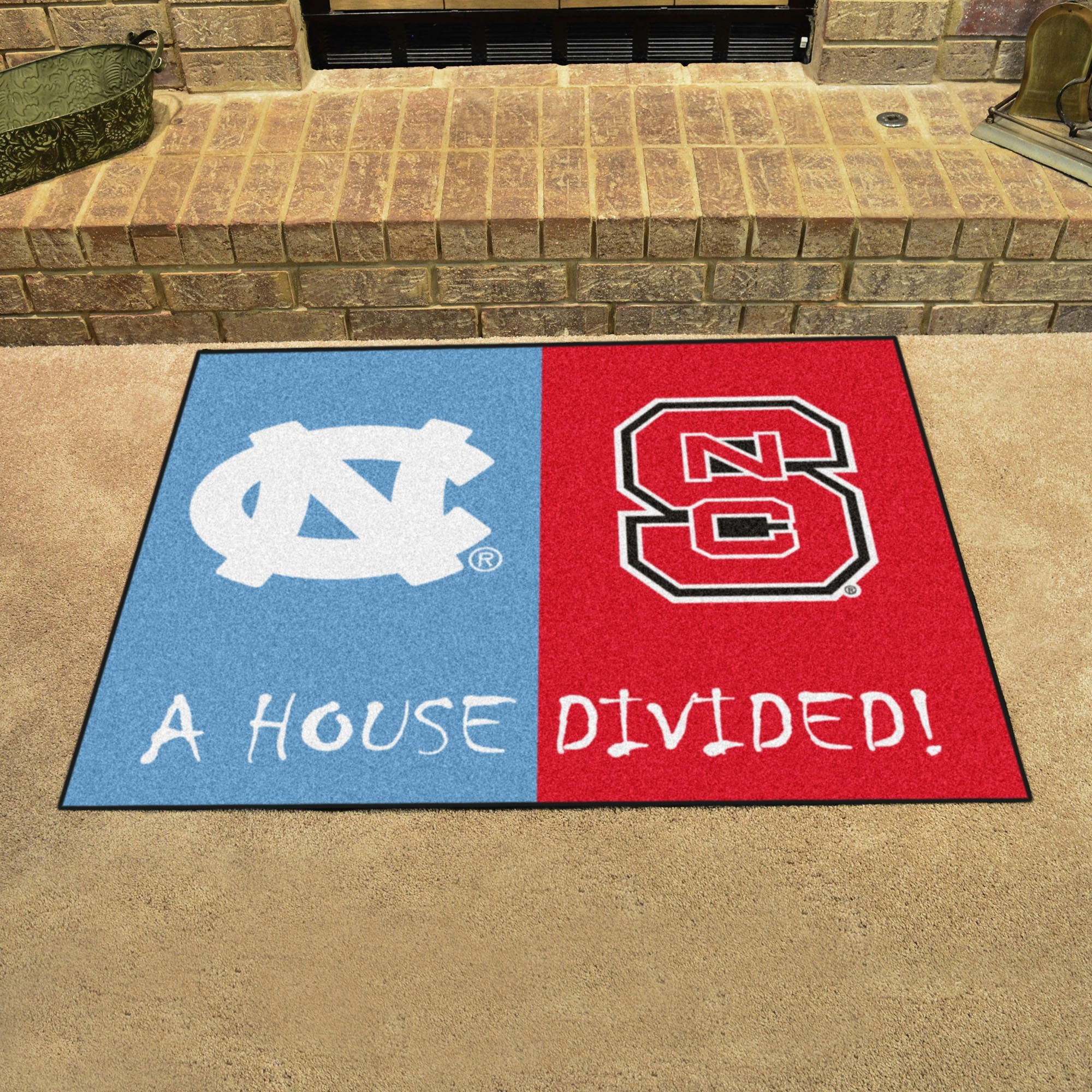 FANMATS 6003 North Carolina / NC State House Divided Rug - 34 in. x 42.5 in.