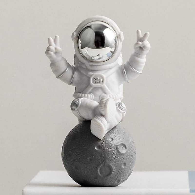 Street27 Cute Outer Space Astronaut Figurine Action Figure Toys Statue for Showpiece Home Living Room Decor Office Desktop Decoration Car Dashboard, Kids Birthday Party Gift, Resin