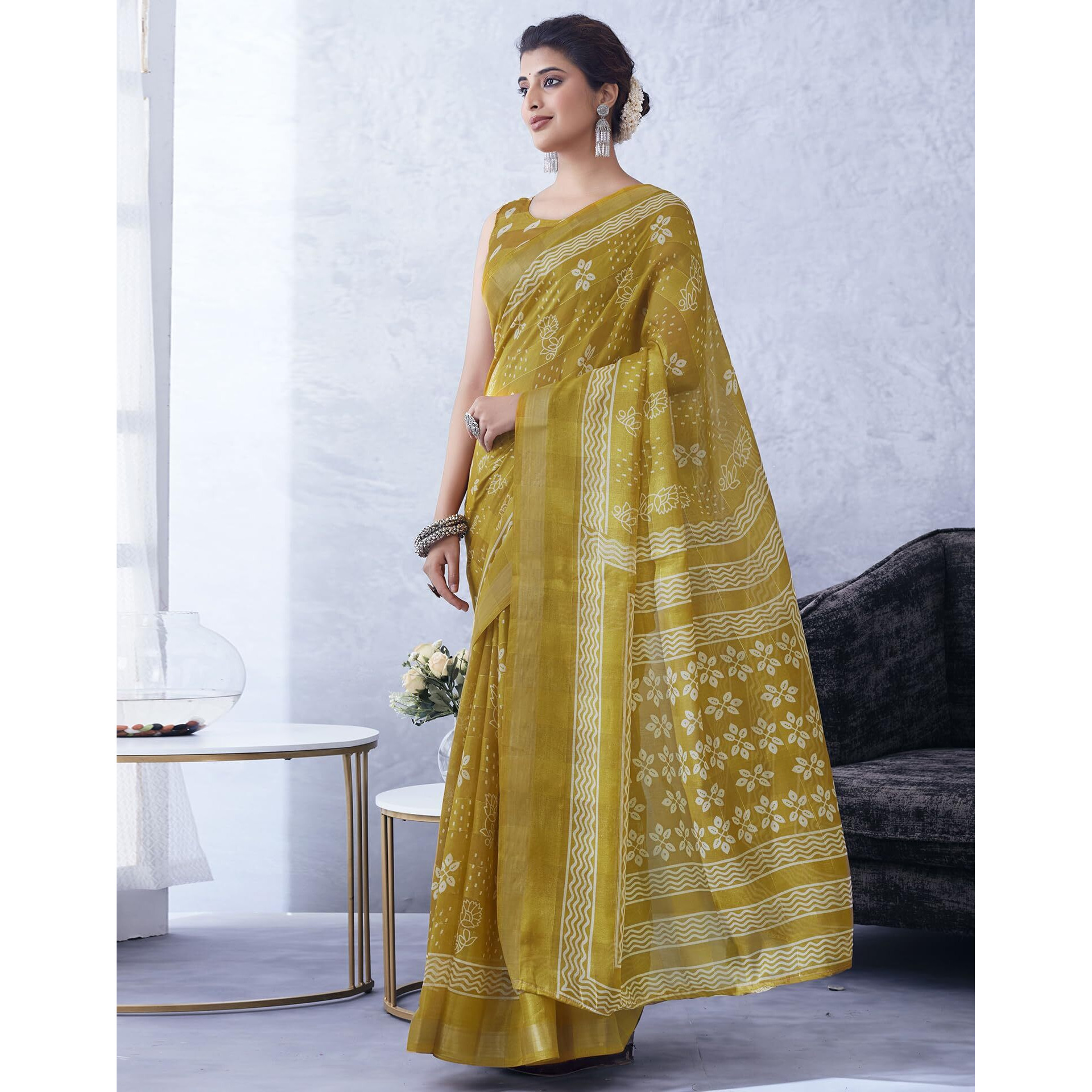 SIRIL Womens Cotton Blend Floral Printed Zari Stripe Saree With Unstitched Blouse Piece (3704S1381_Yellow)