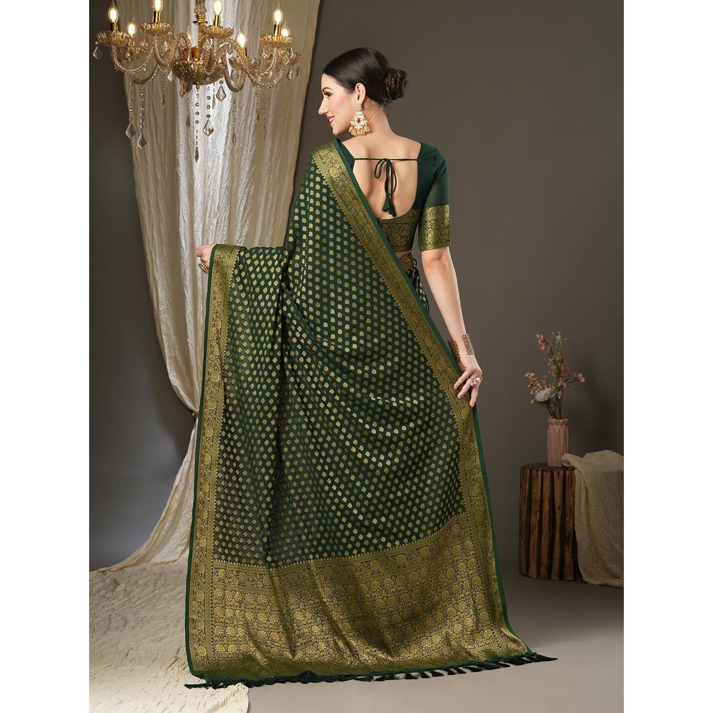 AKHILAM Womens Woven Design Georgette Kanjeevaram Saree With Unstitched Blouse Piece (Green_2ALEKHA2002)