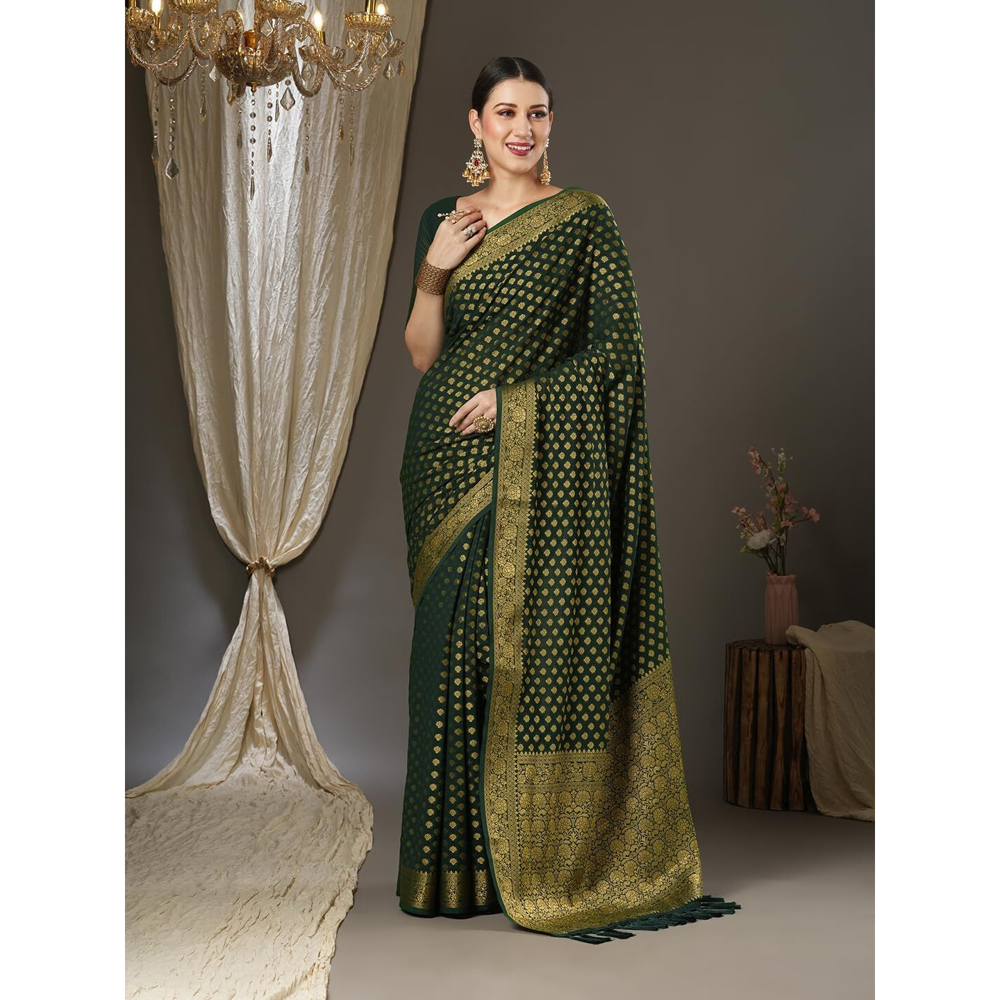 AKHILAM Womens Woven Design Georgette Kanjeevaram Saree With Unstitched Blouse Piece (Green_2ALEKHA2002)