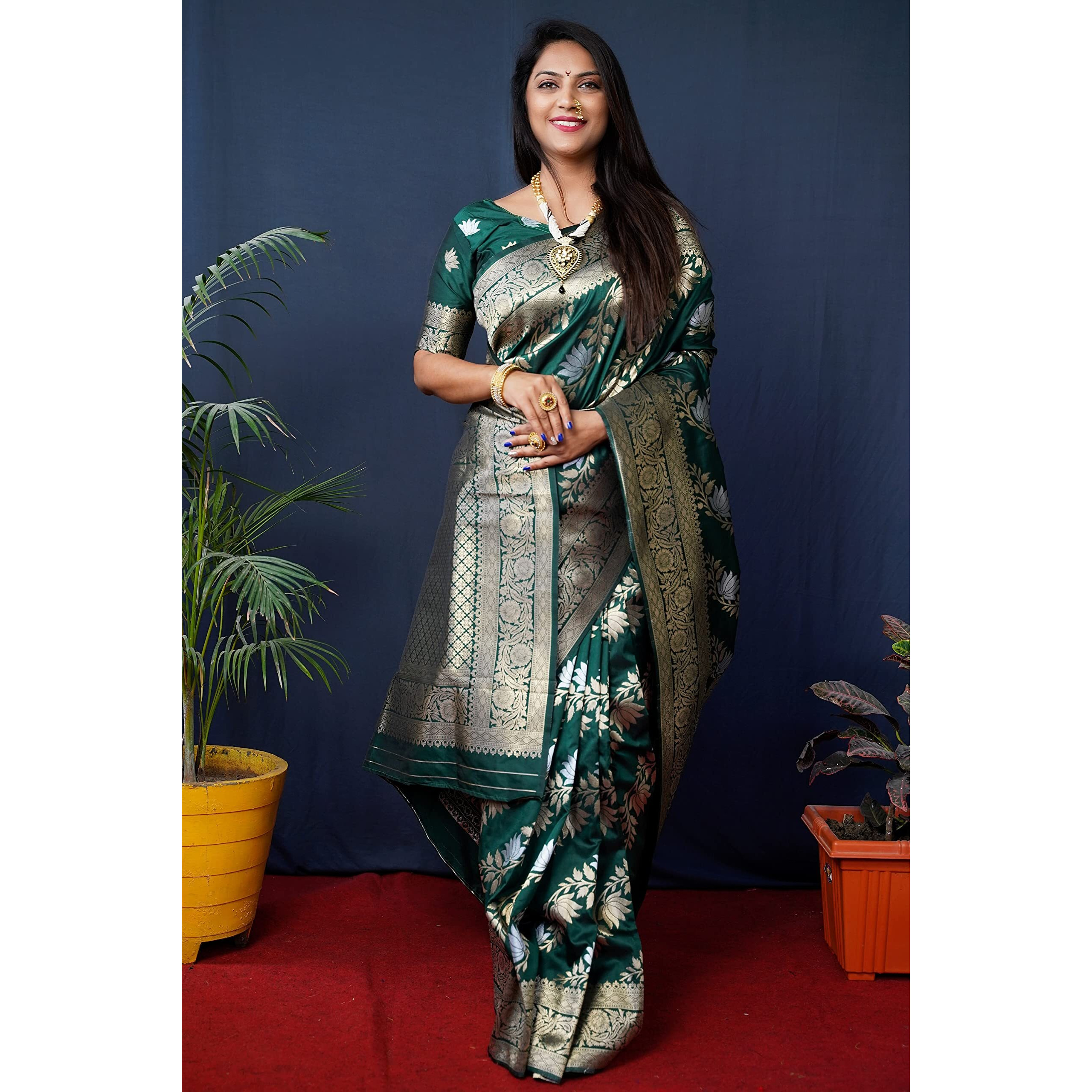 AMIRAT Womens Banarasi Silk With Woven Floral Zari Design Saree With Blouse Piece (Gulabo -2) (Green)