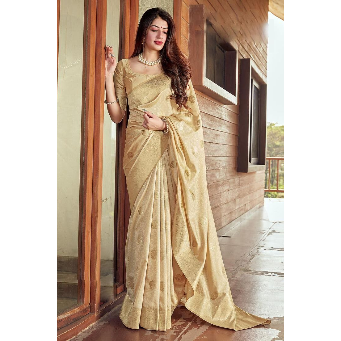 SGF11 Womens Kanjivaram Soft Silk Handloom Saree Golden Zari With Blouse Piece (Gold)