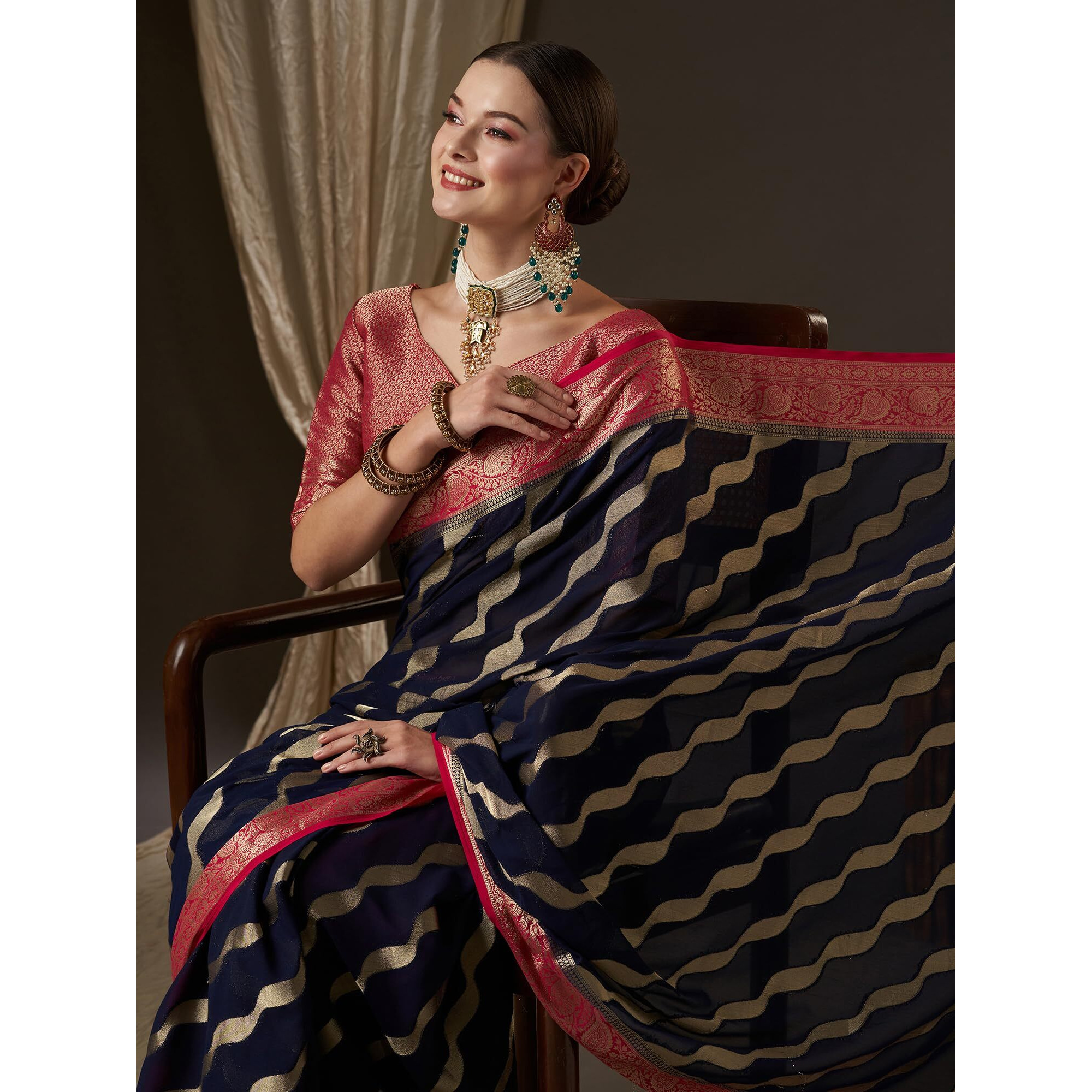 AKHILAM Womens Woven Design Abstract Georgette Kanjeevaram Saree With Unstiched Blouse Piece (Navy Blue_ARYA4002_FL)