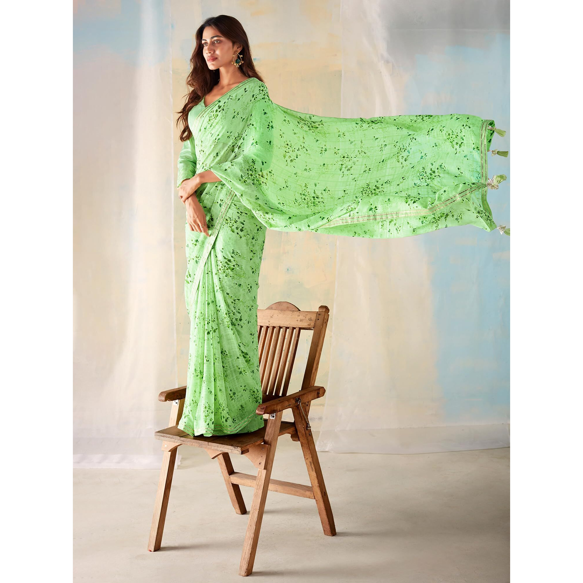 AKHILAM Womens Georgette Light Green Embellished Designer Saree With Blouse Piece (SAADI1006_SR)