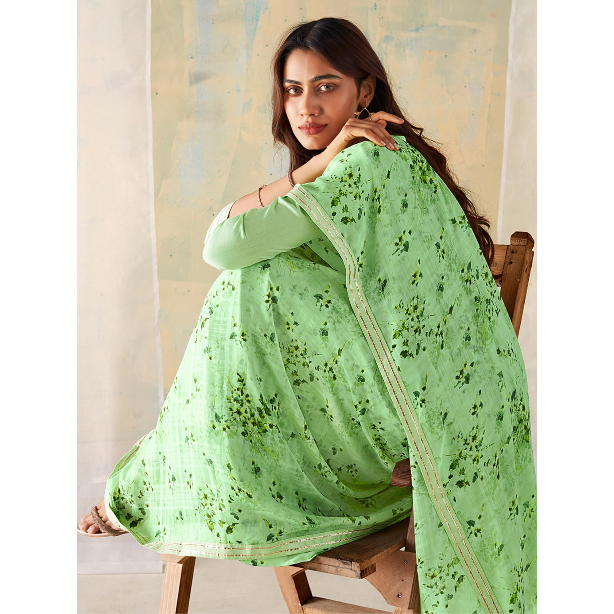 AKHILAM Womens Georgette Light Green Embellished Designer Saree With Blouse Piece (SAADI1006_SR)