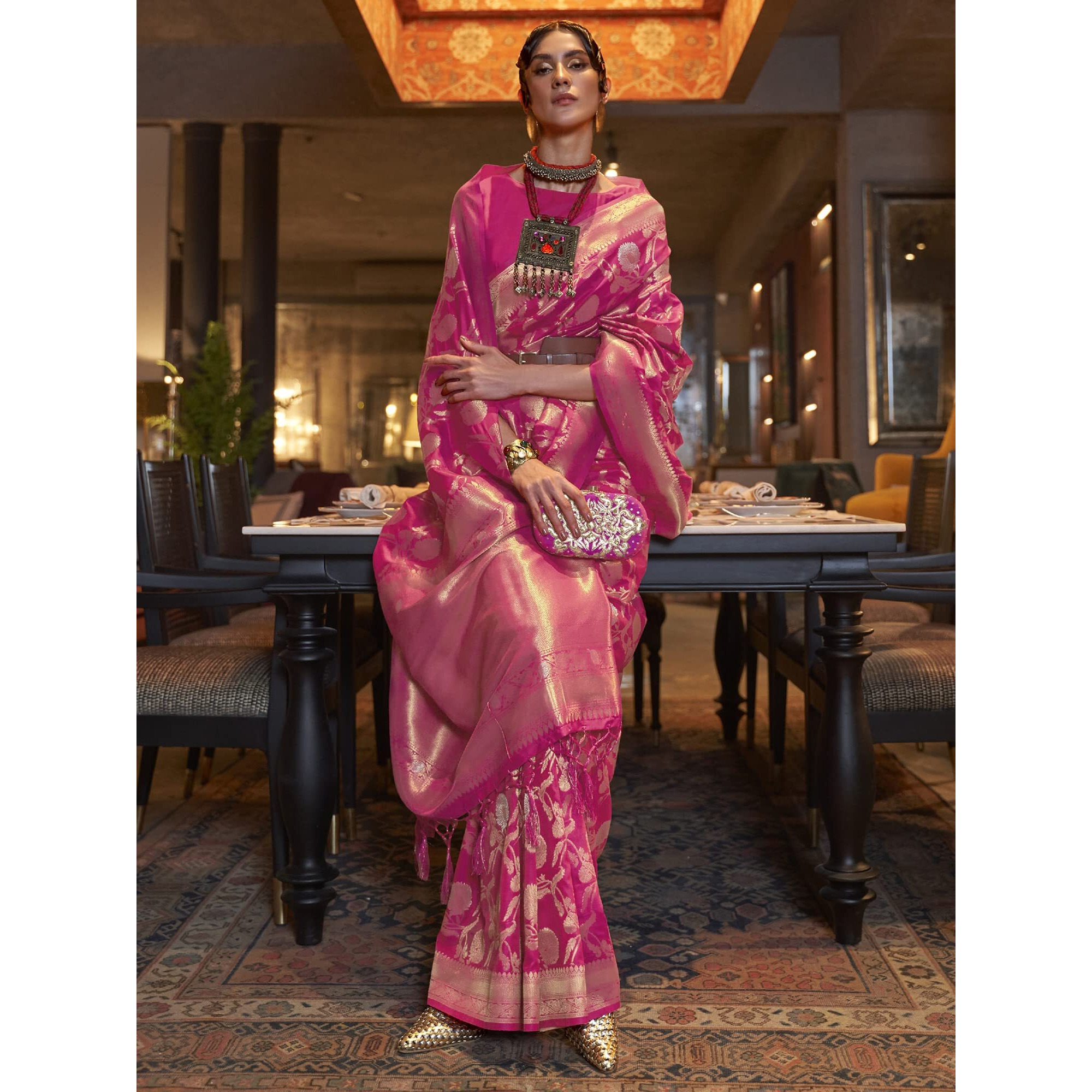 AKHILAM Womens Woven Design Silk Blend Saree With Unstitched Blouse Piece (Pink_KAIROS258007)