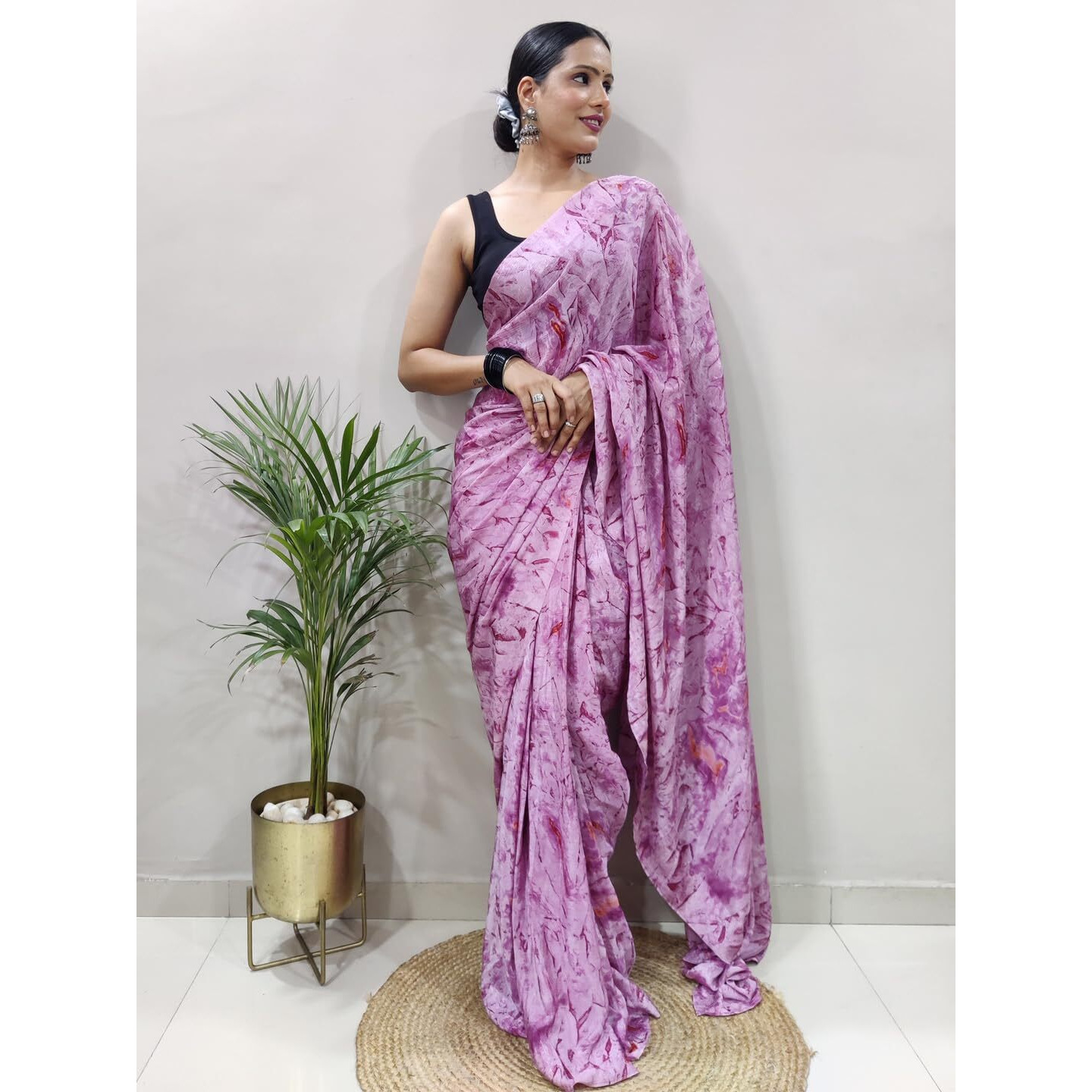 AKHILAM Womens Chiffon Abstract Printed Ready To Wear one Minute Saree With Unstitched Blouse Piece(Mauve_RTWATRNG1303_CM)