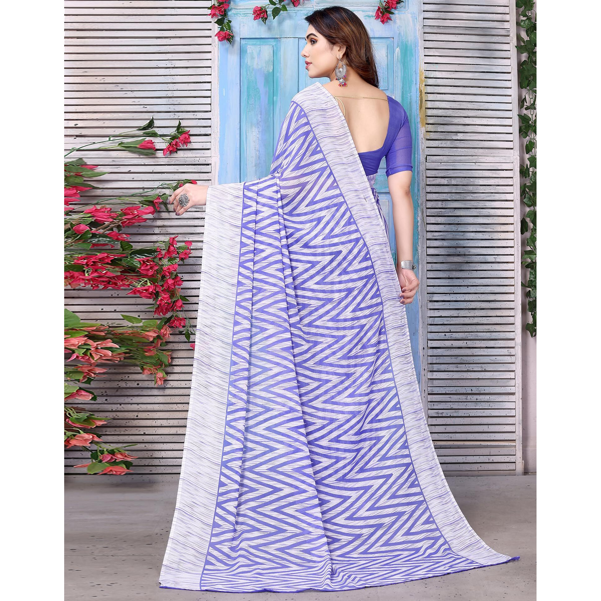 SIRIL Georgette Womens Geoegette Geometric Printed Saree With Unstitched Blouse Piece (3201S2293A_Violet)