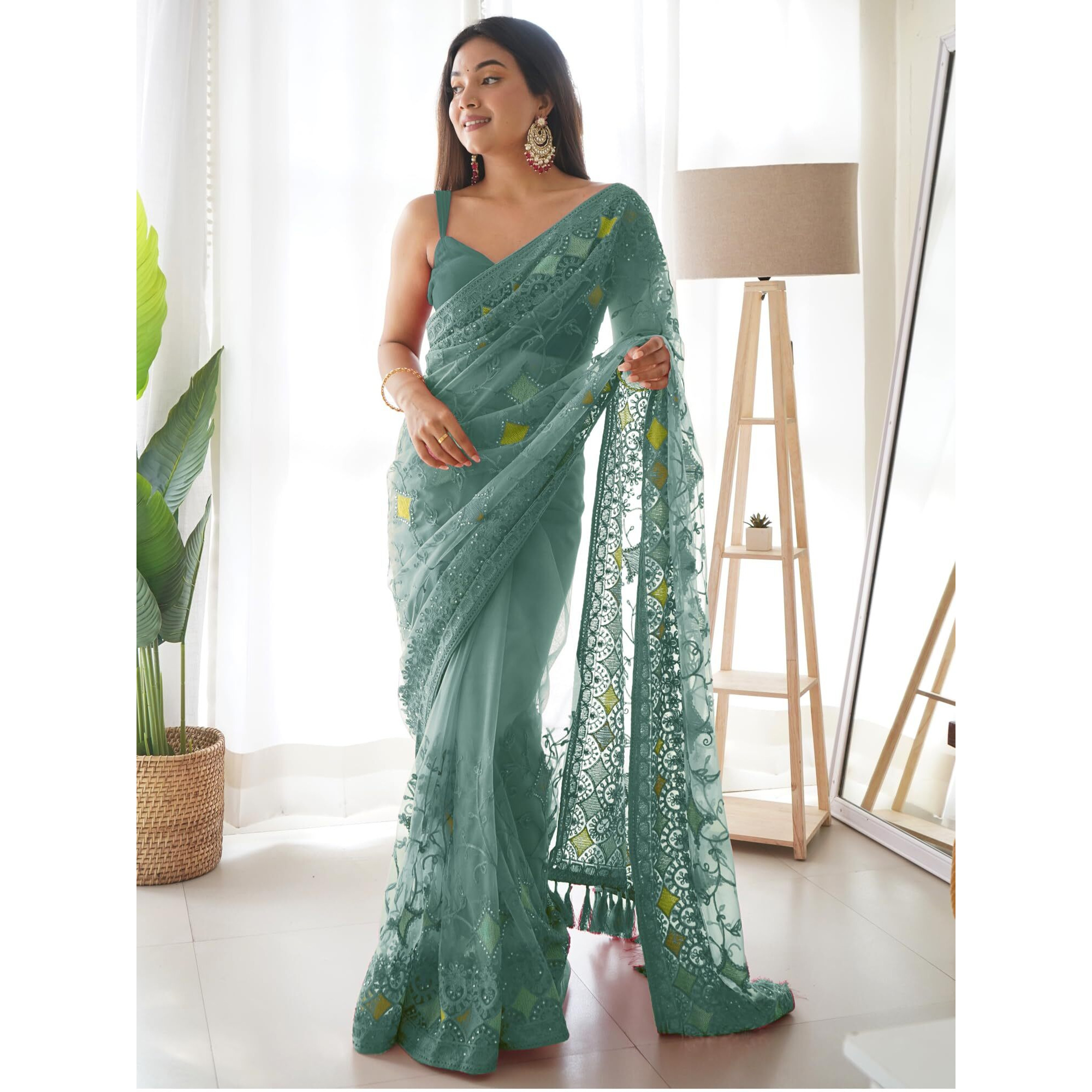 AKHILAM Womens Net Woven Design Saree With Unstitched Blouse Piece, Green