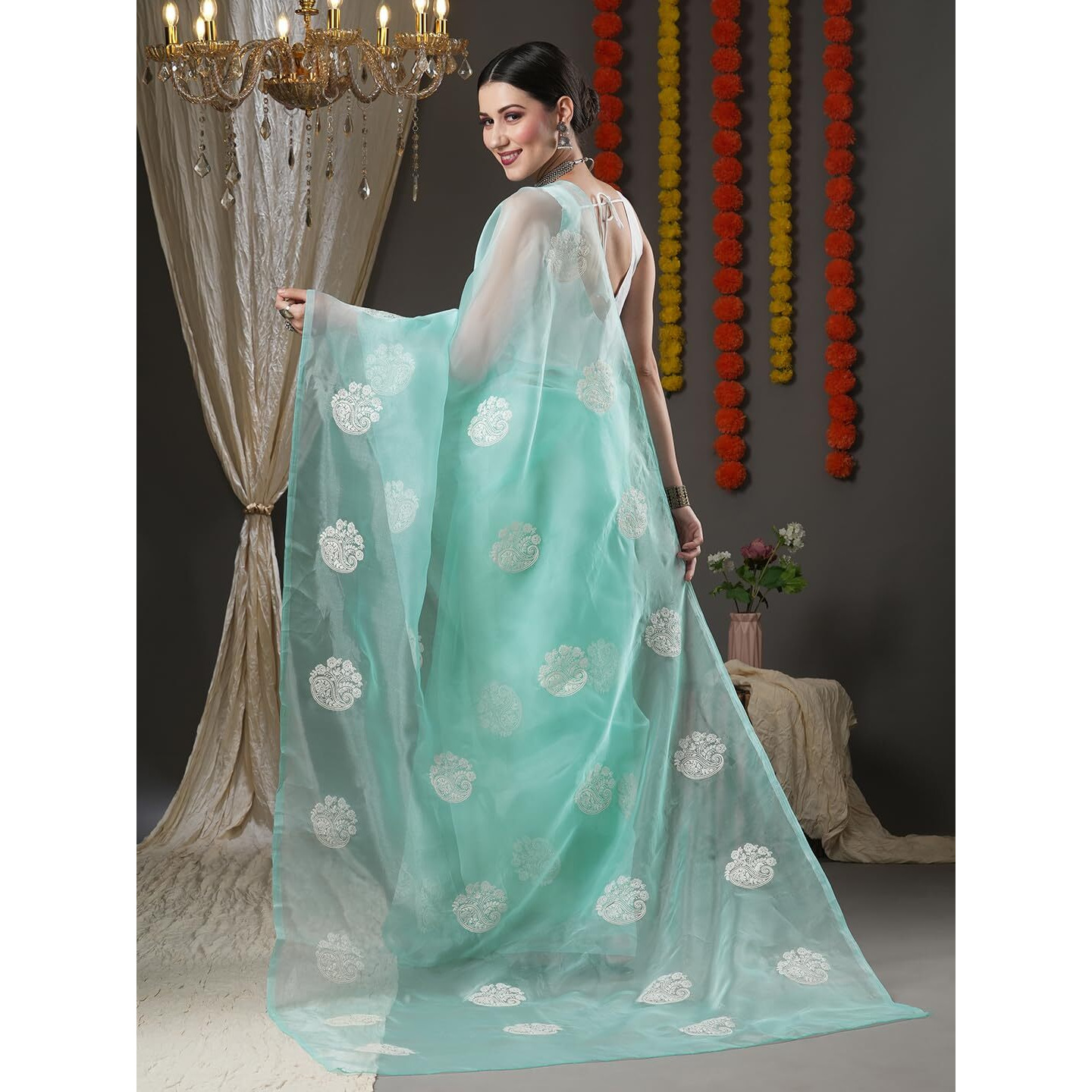 AKHILAM Womens Turquoise Organza Bagh Saree With Unstitched Blouse Piece (4KAVI403)